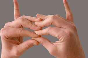 Causes de la douleur dans les articulations des doigts